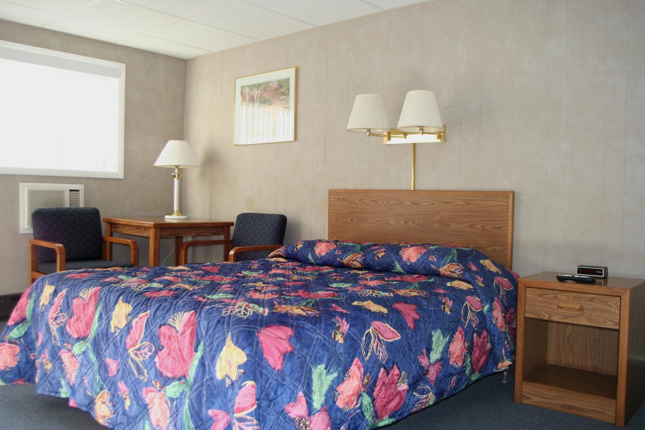Bluffs Inn Bessemer 外观 照片